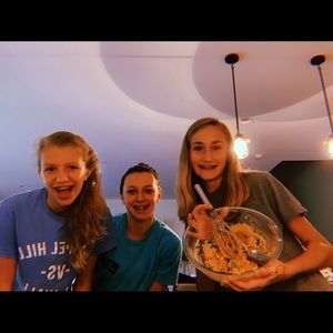 Meet your Posher, Lilly